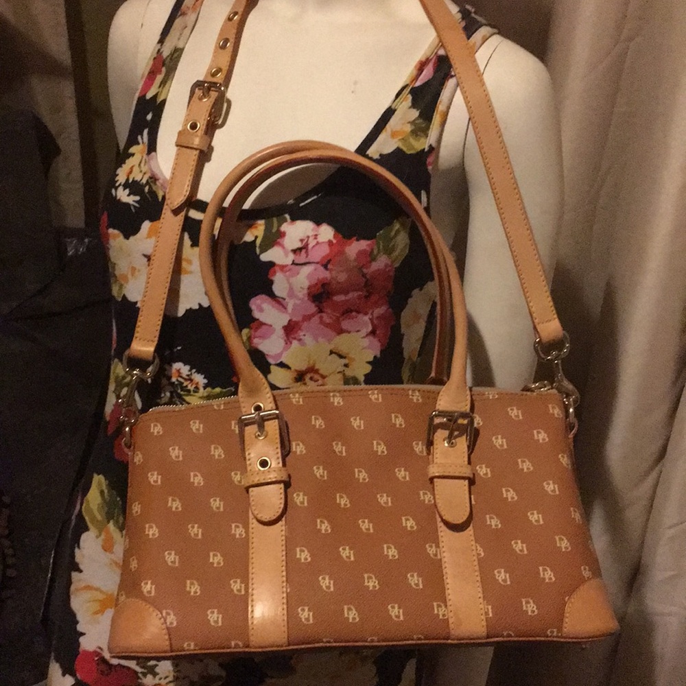 Dooney & Bourke Shoulder Bag